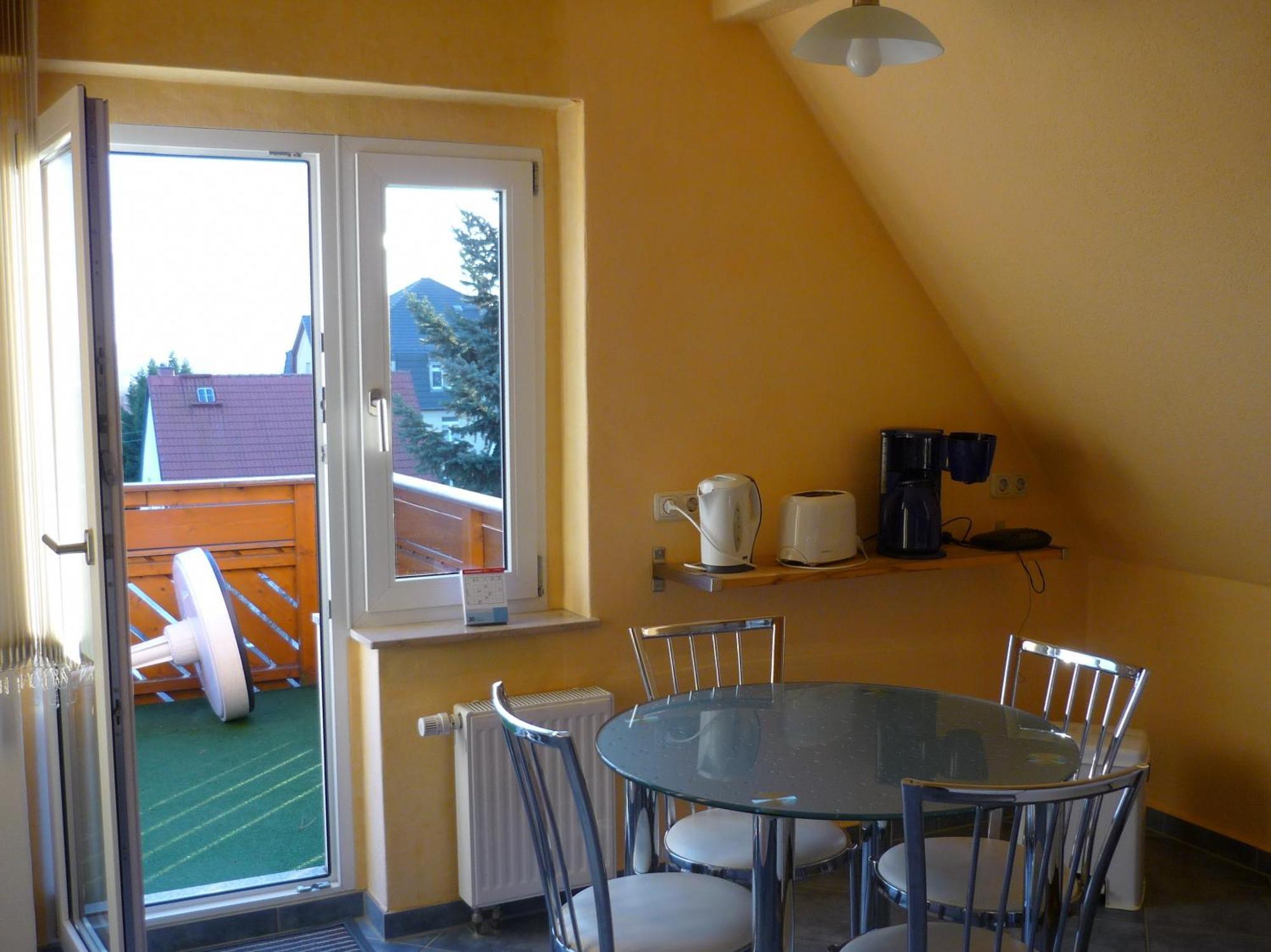 Ferienwohnung Dresden West Buitenkant foto